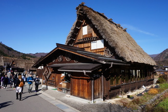 白川鄉合掌村。