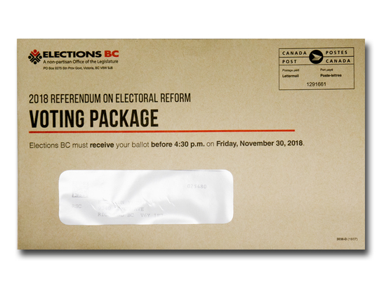 (1) 選票信封內附：1. 英文說明書（講解選民投票時所需要填寫的資料和投票步驟）、 2. 選票 、3.灰色的防洩密封套、 4. 印有選民個人資料的白色信封、 5. 用來郵寄的黃色信封。