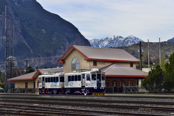 今日 BC 省内的載客火車，僅餘一列有 32 個座位的 Kaoham 小型火車。