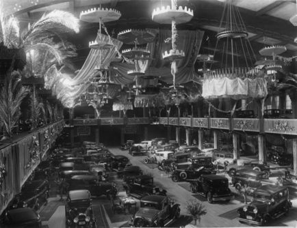 1929 年的展覽廳。