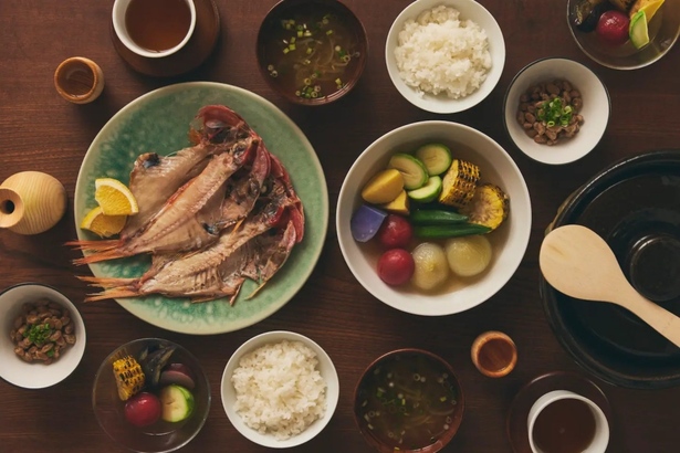 旅客能品嚐到當地生產的蔬果，餐單分為日式和西式套餐。（Photo by MUJI）