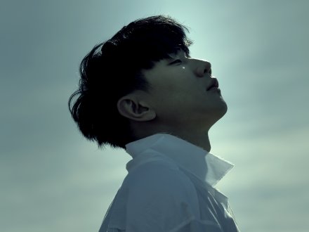 Music 聯合首播 - 林俊傑《黑夜問白天》1746280578 Music 聯合首播 - 林俊傑《黑夜問白天》
