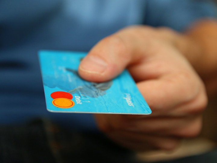 Scam 油站刷卡機有沒有被安裝「盜刷裝置」?一招可破解1746076340 Scam 油站刷卡機有沒有被安裝「盜刷裝置」?一招可破解