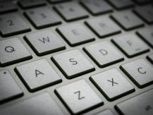 Keyboard 為何鍵盤字母都照 QWERTY 排 而不是 ABCDE？1746054569