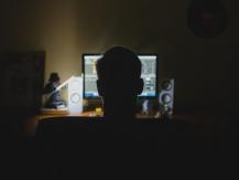 Sleep 經常熬夜的人 「早死」機率比早睡早起的人高出 10%