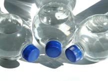 Water bottle 樽裝水空瓶可當作水壺重複使用嗎？1746036542
