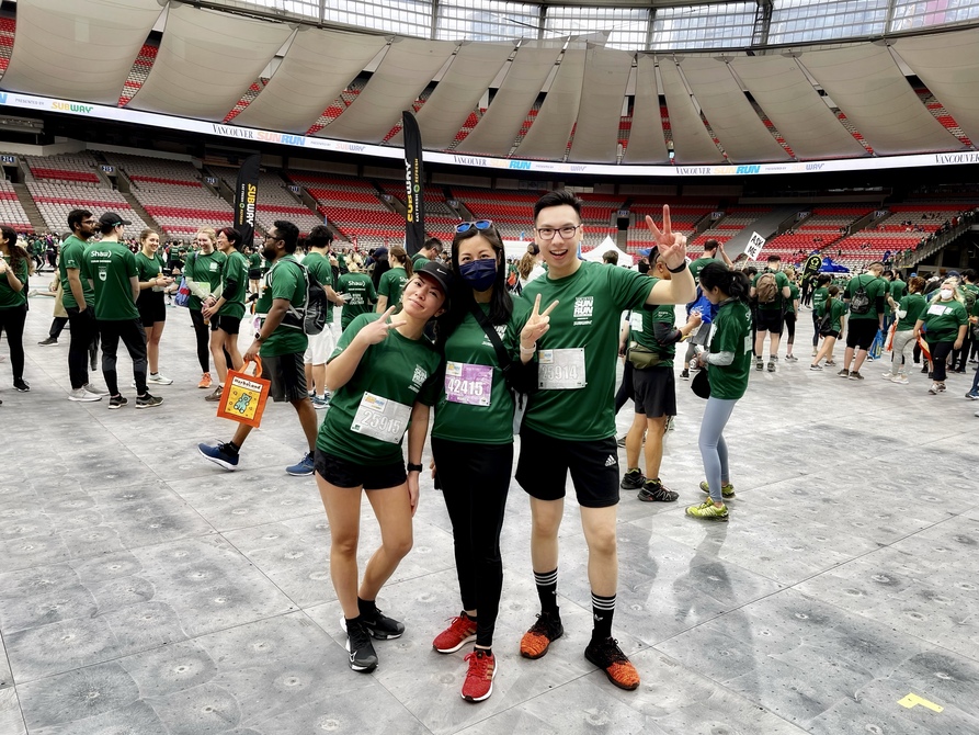 Vancouver Sun Run Team Fairchild Radio