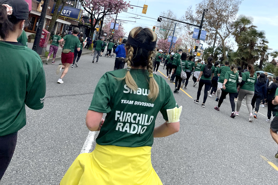 Vancouver Sun Run Team Fairchild Radio10295