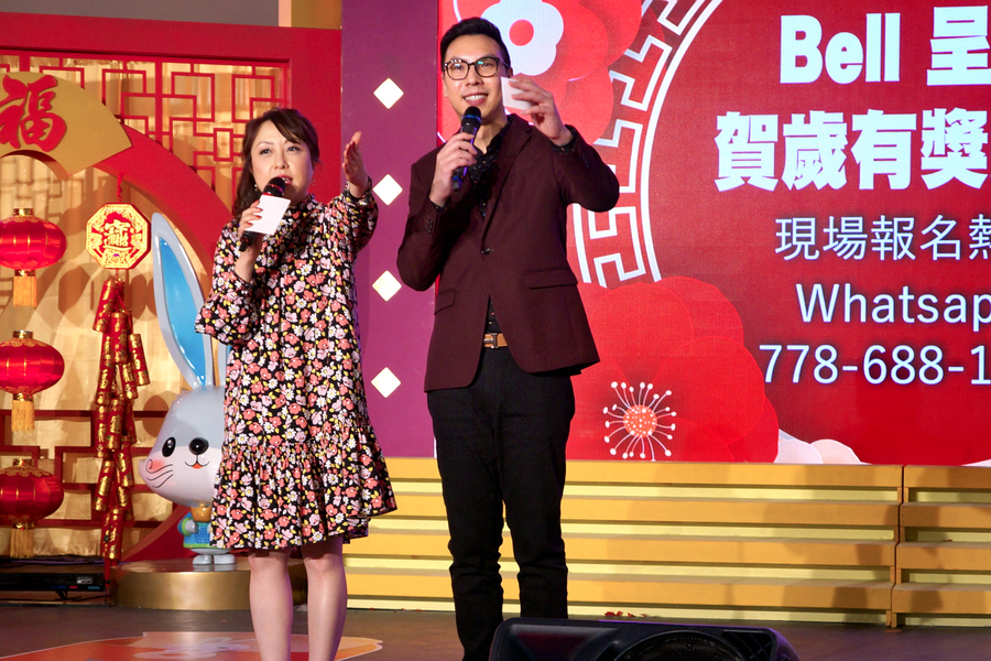 CNY Eve 送虎迎兔「兔氣揚眉迎新歲」10941