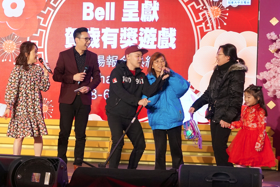 CNY Eve 送虎迎兔「兔氣揚眉迎新歲」10946