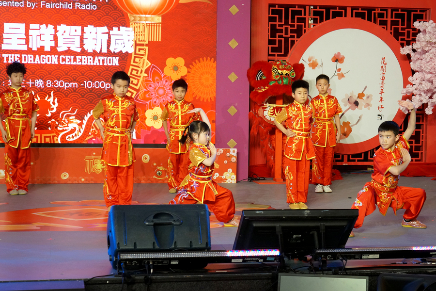 LNY Eve 送虎迎兔「龍鳳呈祥賀新歲」11886