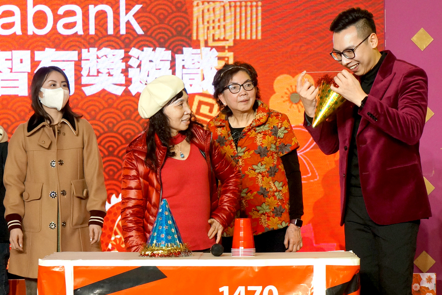 LNY Eve 送虎迎兔「龍鳳呈祥賀新歲」11908