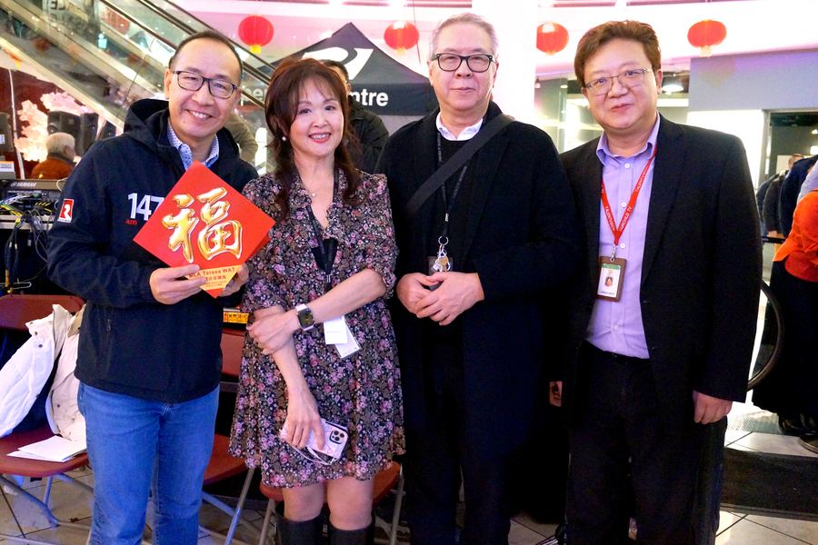 LNY Eve 送虎迎兔「龍鳳呈祥賀新歲」11956