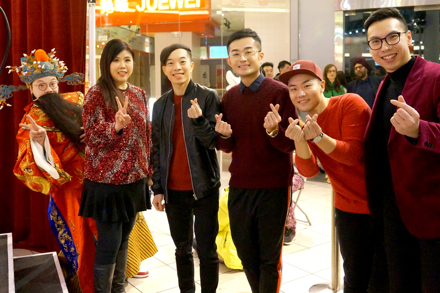 LNY Eve 送虎迎兔「龍鳳呈祥賀新歲」11957