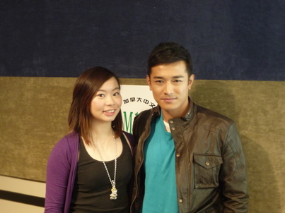 Hot Guys In a Cold Winter Day<br>型男電暈女FANS1297