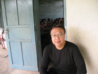 William Ho and Chris Wong<br>何活權 黃凱芹 老撾愛心之旅1741