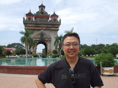 William Ho and Chris Wong<br>何活權 黃凱芹 老撾愛心之旅1823