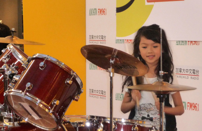 Little Sunshine Happy Show2227