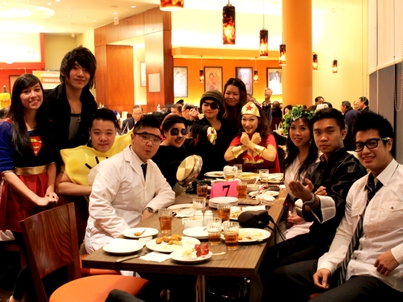 Xmas Party (4) 每枱坐一坐2323