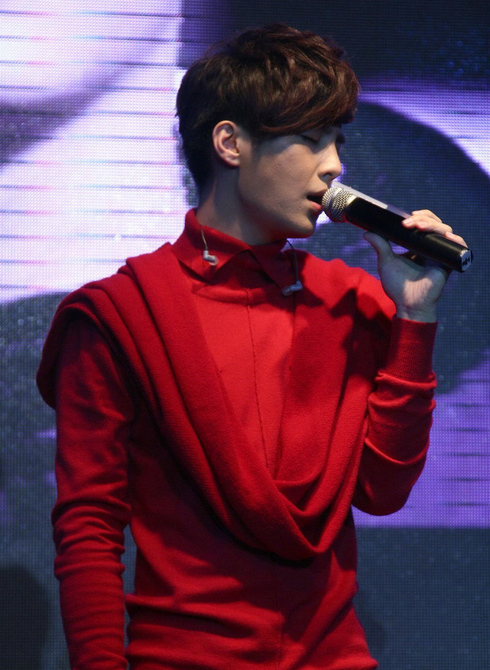 Aaron 炎亞綸  - GCGC North America Concert Performer 3541