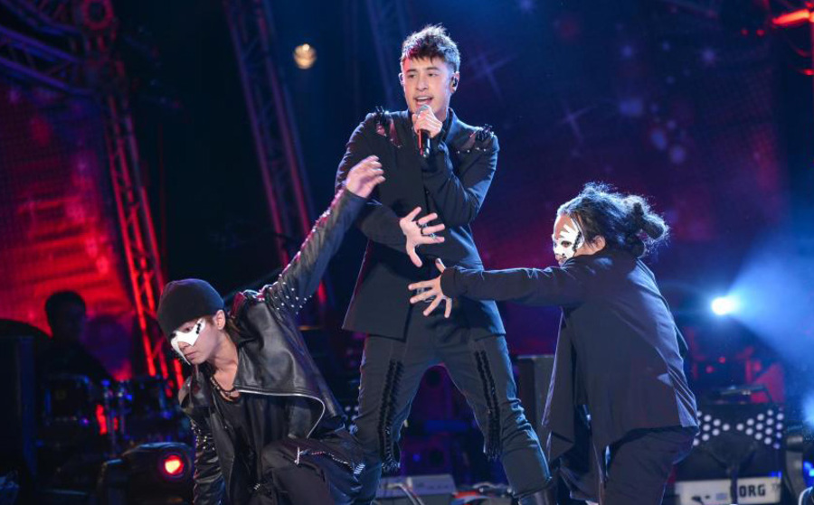 Wilber 潘瑋柏  - GCGC North America Concert Performer3555