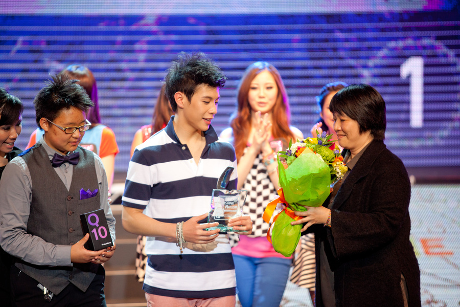Sunshine Nation 2013 決賽台上4151