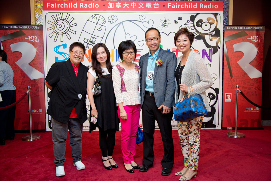Sunshine Nation Extras4182