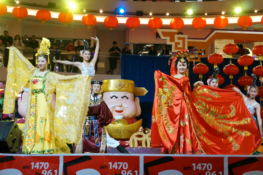 CNY Eve 鼓舞飛羊慶豐年5475