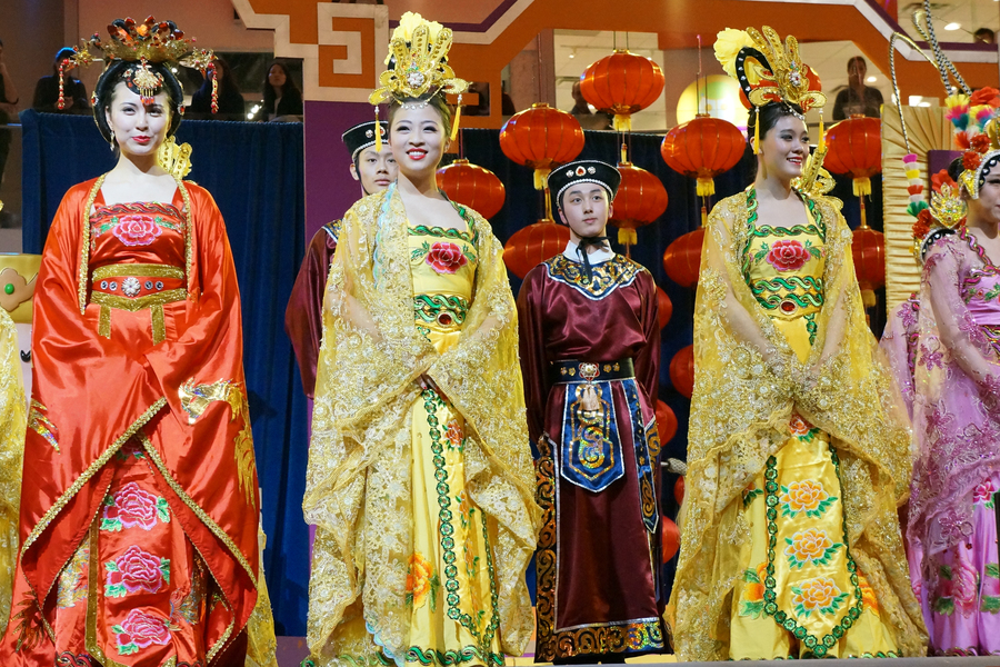 CNY Eve 鼓舞飛羊慶豐年5476