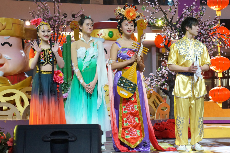 CNY Eve 大除夕 花團錦簇慶豐年 6344