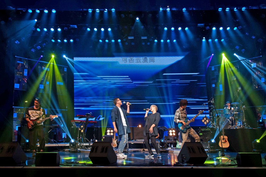 SQ 20 週年盛世音樂會圖片集之「台前篇」6710