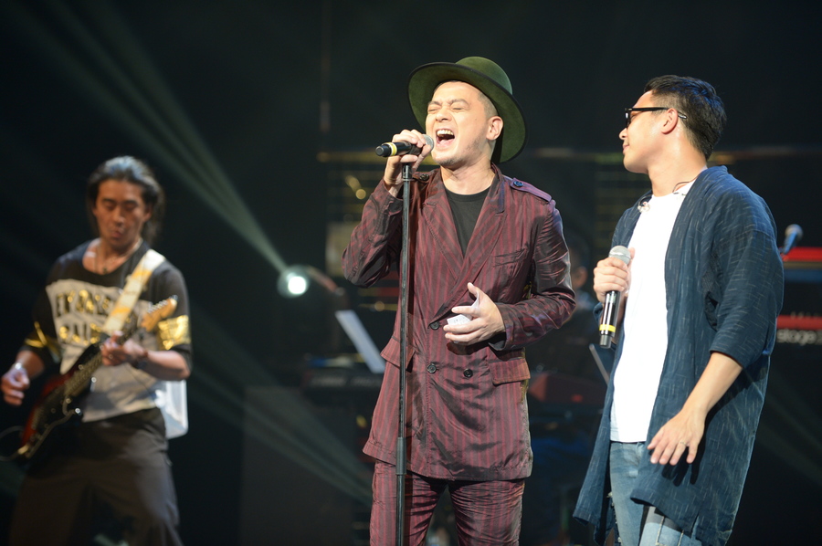 SQ 20 週年盛世音樂會圖片集之「台前篇」6726