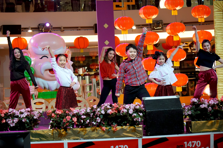 CNY Eve 歌舞昇平慶新年 圖片集7981