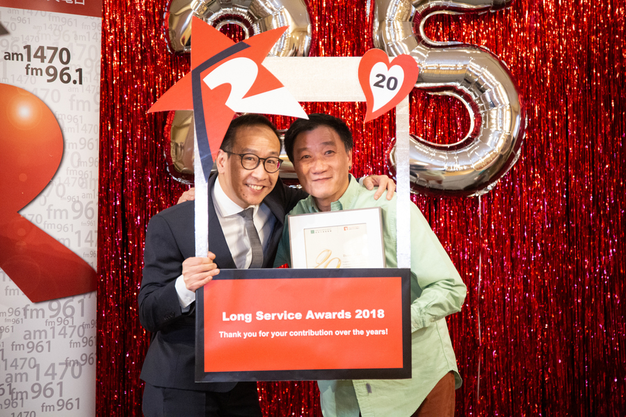  電台聖誕派對 講心又講金 大家很開心！8551