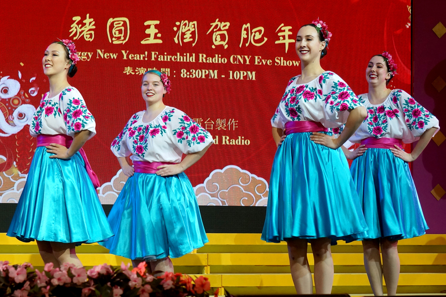 CNY Eve「豬圓玉潤賀肥年」圖片集