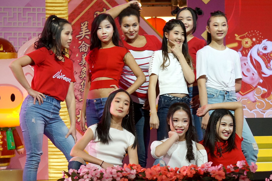 CNY Eve「豬圓玉潤賀肥年」圖片集8724