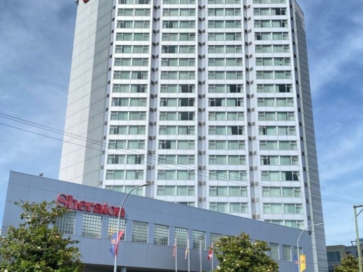 素里一間酒店工會不滿薪酬 逾140名員工發起罷工